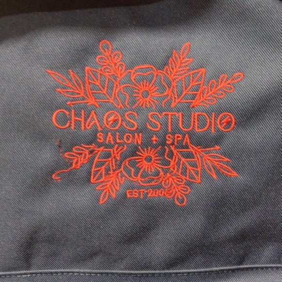 New with tags, Herschel Supply Company Navy and Red ♥️ classic Back Pack - Picture 2 of 8